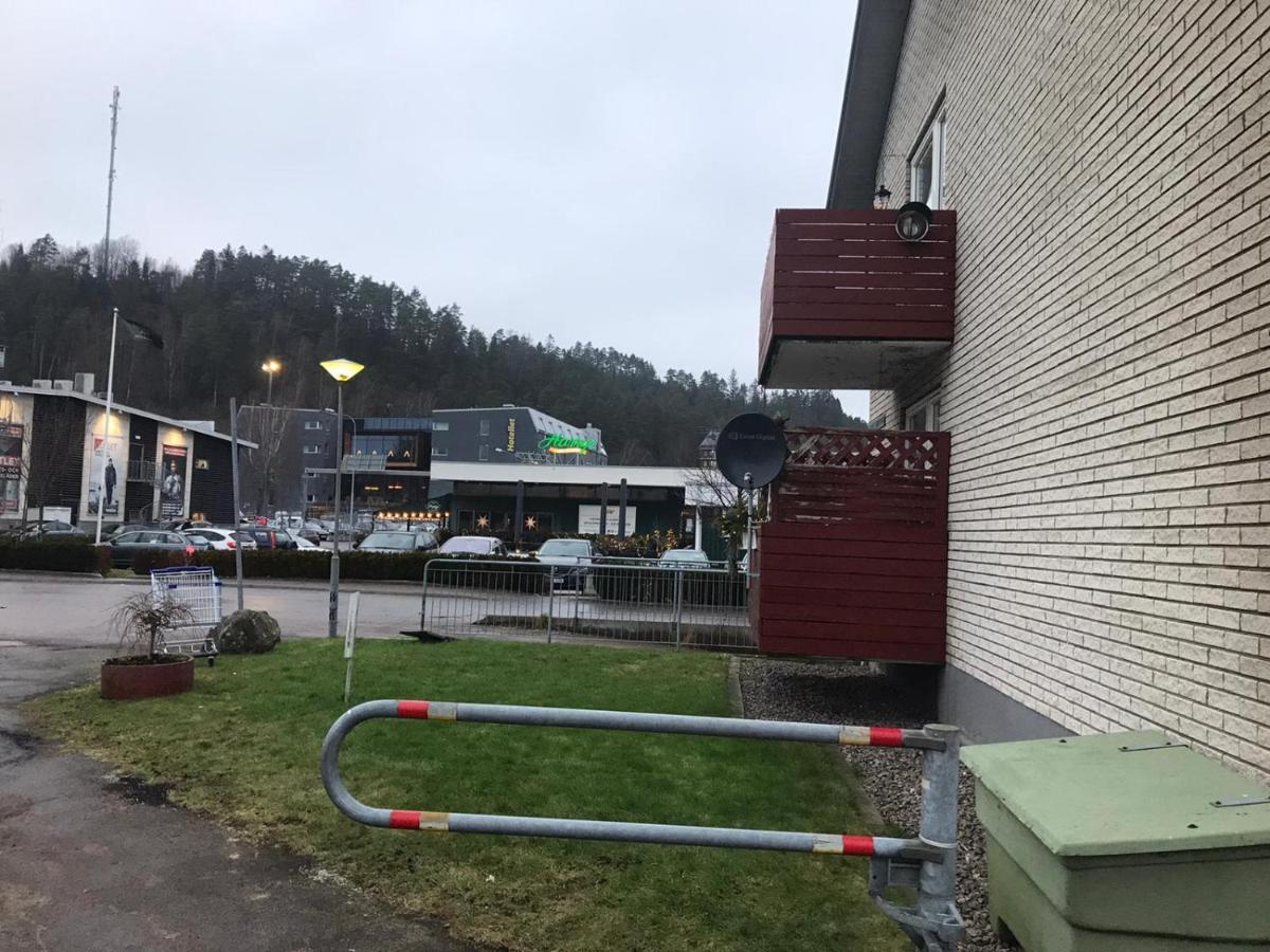 Vandrarhem I Ullared Hostel Buitenkant foto